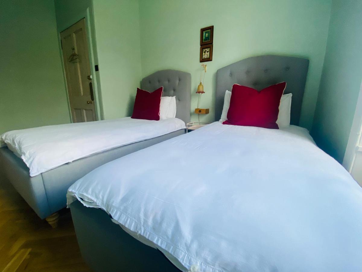 Ben A'An House Bed & Breakfast Callander Bagian luar foto